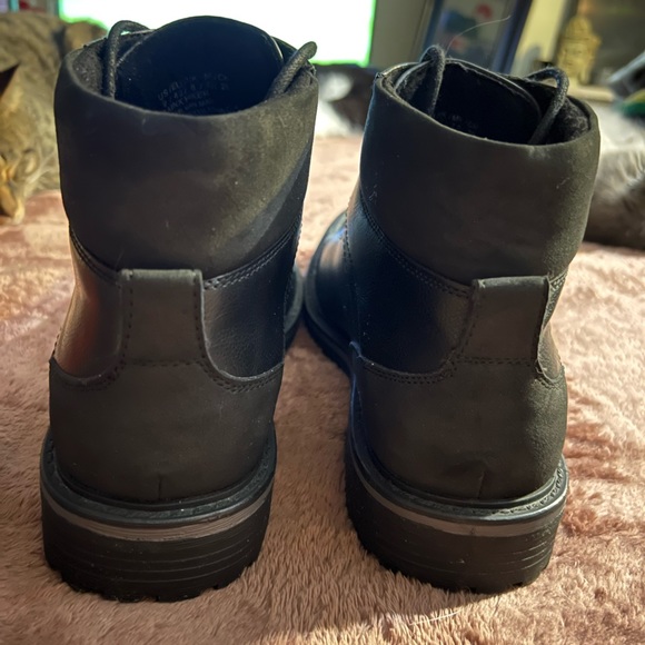 Kenneth Cole Unlisted, brand new out of the box lace up boots! Size 9, black! - Picture 6 of 6